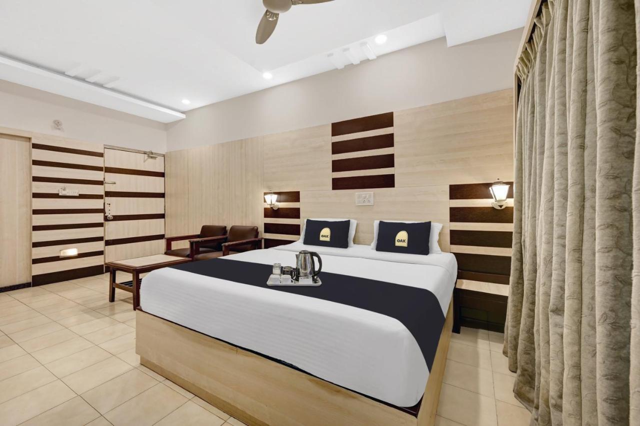 Super Townhouse Oak Hotel Belsons Taj Mahal Secunderabad Exterior photo