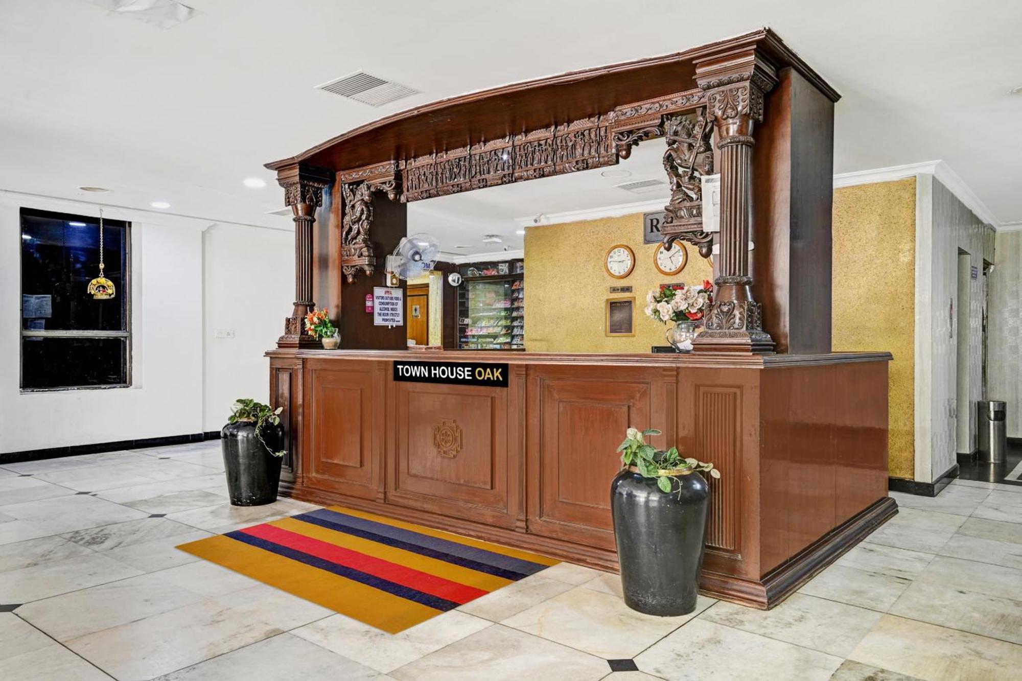 Super Townhouse Oak Hotel Belsons Taj Mahal Secunderabad Exterior photo